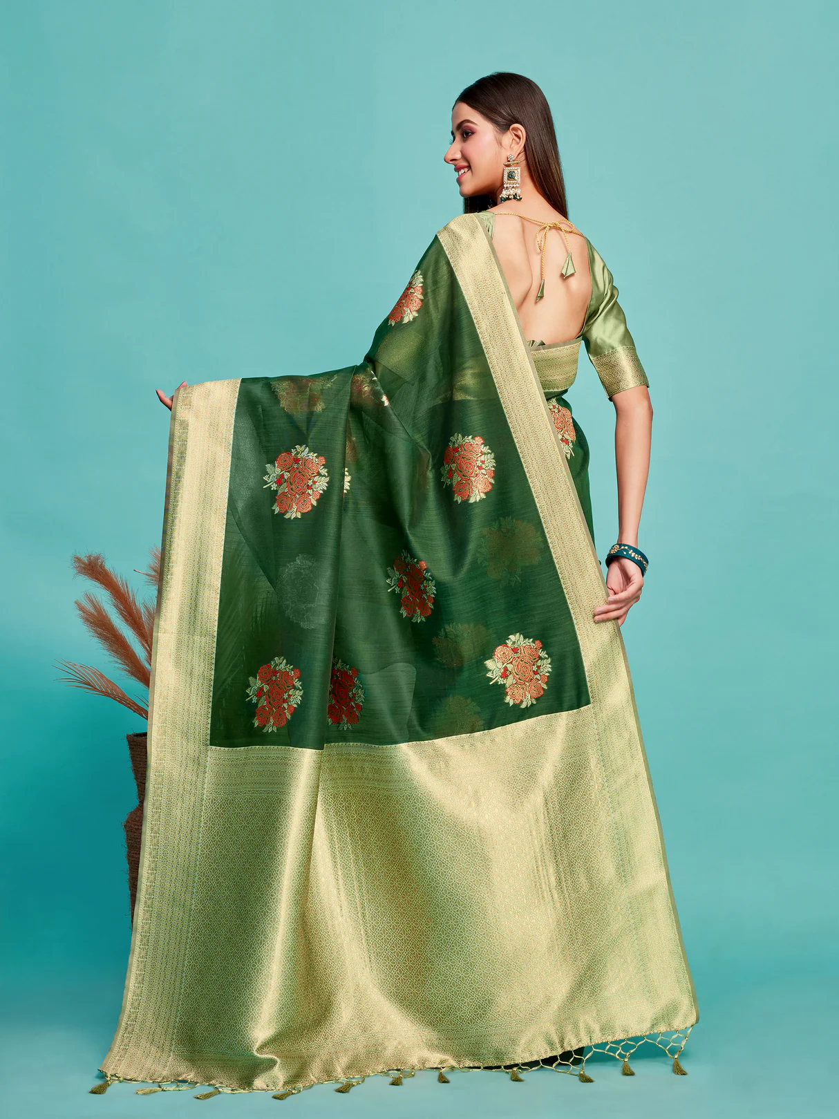 Women's Woven Design Kanjivaram Linen Saree With Blouse Piece 6 - Image 2